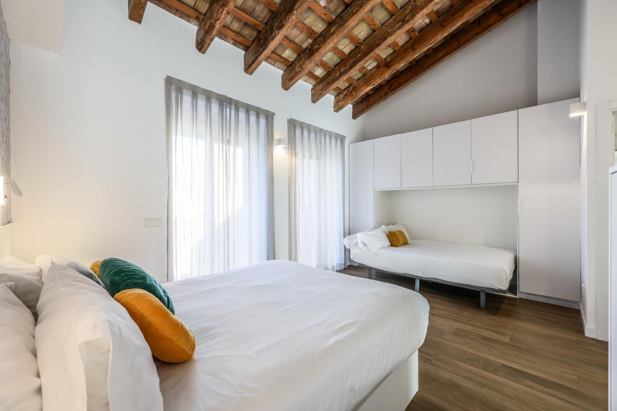 Amazinn Places Evi Apartments Valencia Exterior foto