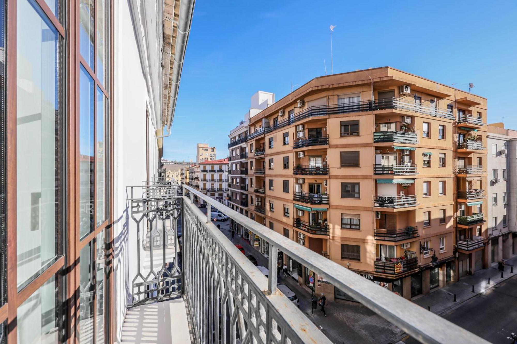 Amazinn Places Evi Apartments Valencia Exterior foto